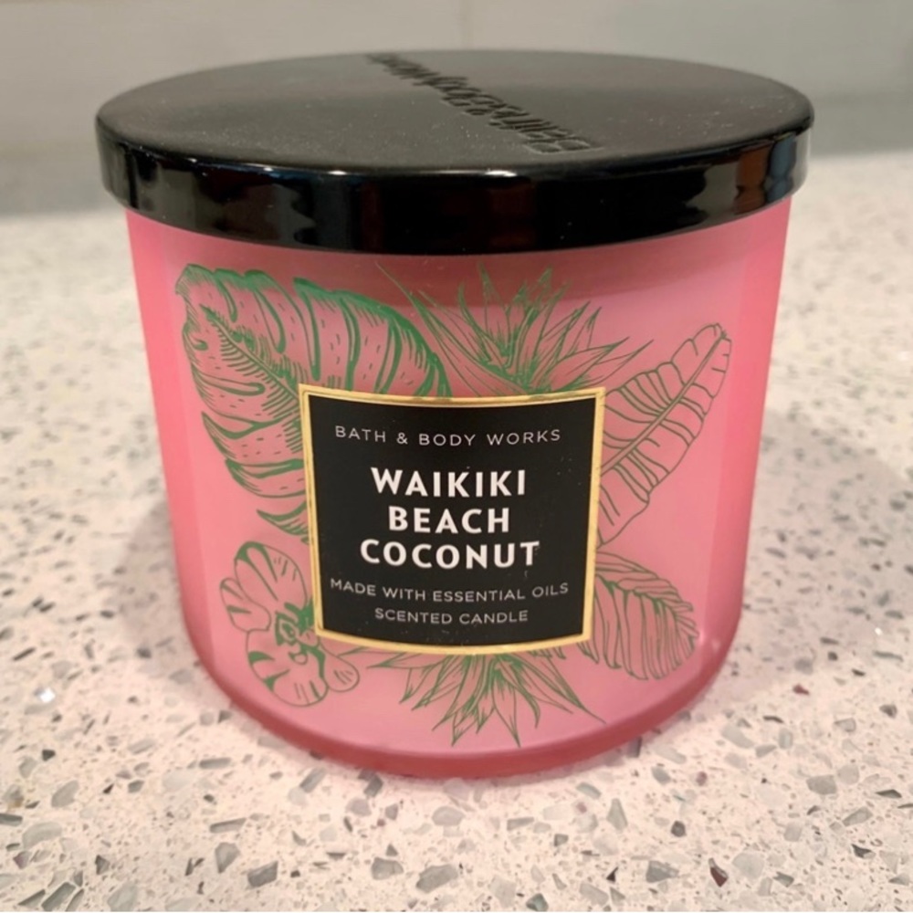 Waikiki Coconut 3 Wick Candle NEW